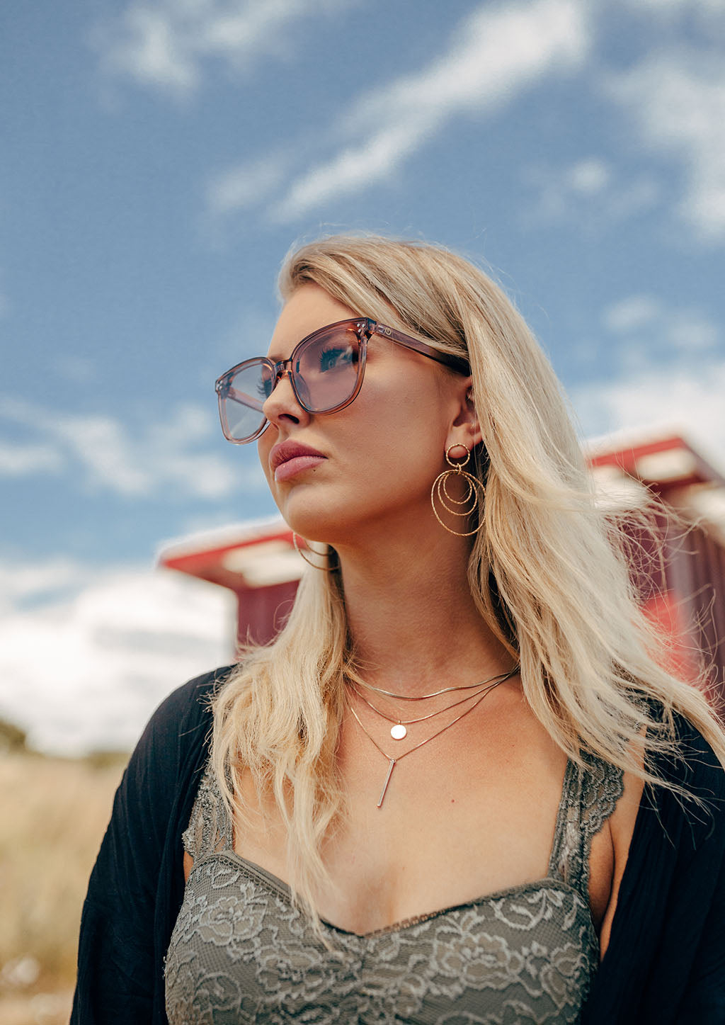 Jasmine Wayfarer sunglasses - On blonde female model